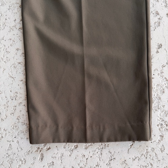 Alfred Dunner Womens Pants Size 18 Pull On Olive Green Elastic Waist Straight - Picture 8 of 8